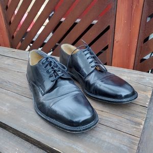 J. Murphy by Johnston & Murphy men's dress shoe. Black. Italy. 8.5M.